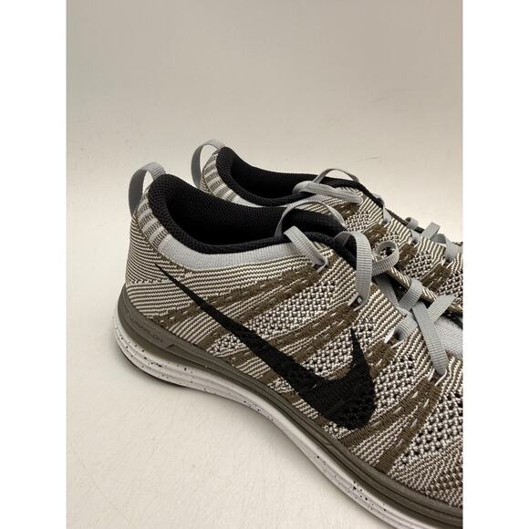 Nike FLYKNIT ONE+ Women's NEW Running Sneakers White US Size 8 - Picture 3 of 11